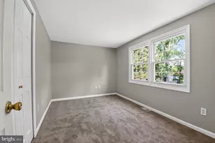 3801 Woodhaven Ln, Bowie, MD 20715 - Photo 10