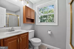 3801 Woodhaven Ln, Bowie, MD 20715 - Photo 24