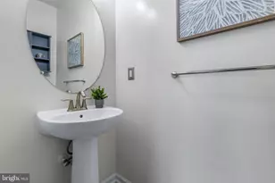 516 Victorianna Dr, Capitol Heights, MD 20743 - Photo 6