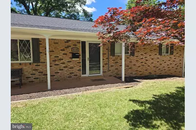6318 Barrs Lane, Lanham, MD 20706 - Photo 4
