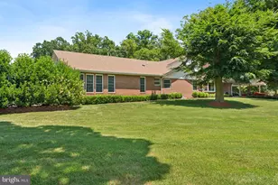 1211 Pine Ln, Accokeek, MD 20607 - Photo 2