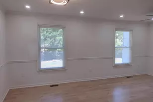 9045 Continental, Hyattsville, MD 20785 - Photo 18