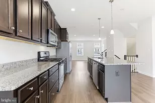 1016 Highpoint Trl, Laurel, MD 20707 - Photo 8