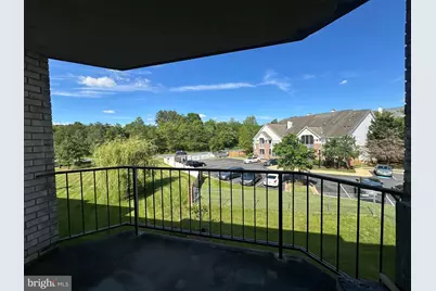 6926 Hanover Parkway #303, Greenbelt, MD 20770 - Photo 18