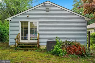 8615 Myrtle Ave, Bowie, MD 20715 - Photo 24