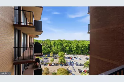 6100 Westchester Park Drive #1120, College Park, MD 20740 - Photo 4