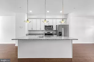 7308 Wood Pond Cir, Lanham, MD 20706 - Photo 8