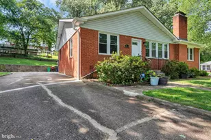 4804 Henderson Rd, Temple Hills, MD 20748 - Photo 4