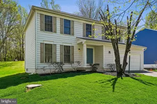 12809 Thistle Blossom Way, Upper Marlboro, MD 20772 - Photo 2