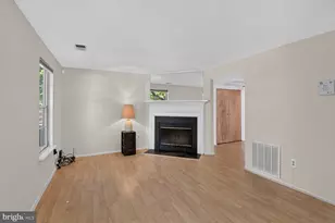 16335 Pewter Ln, Bowie, MD 20716 - Photo 2