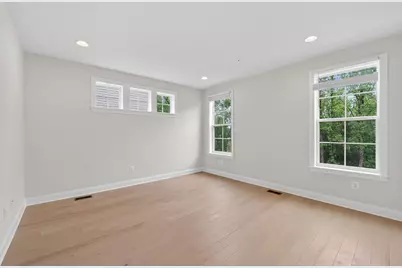 2724 Lewis and Clark Avenue, Upper Marlboro, MD 20774 - Photo 32
