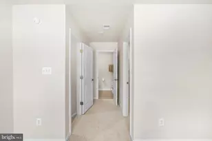 3404 Chester Aly, Hyattsville, MD 20782 - Photo 28