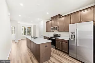 3404 Chester Aly, Hyattsville, MD 20782 - Photo 8