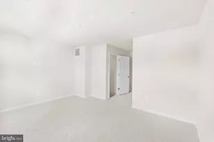 3404 Chester Aly, Hyattsville, MD 20782 - Photo 26