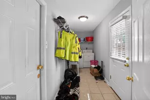 11926 Galaxy Ln, Bowie, MD 20715 - Photo 28