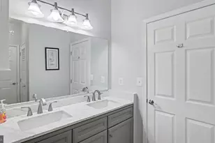 13220 Fox Bow Dr, Upper Marlboro, MD 20774 - Photo 8