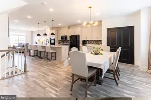 9722 Glassy Creek Way, Upper Marlboro, MD 20772 - Photo 2