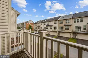 9810 Smithview Pl, Lanham, MD 20706 - Photo 28