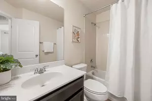 9810 Smithview Pl, Lanham, MD 20706 - Photo 20