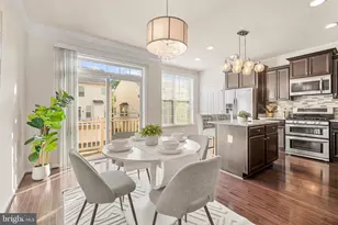 9810 Smithview Pl, Lanham, MD 20706 - Photo 8