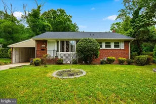8306 Quentin St, Hyattsville, MD 20784 - Photo 2