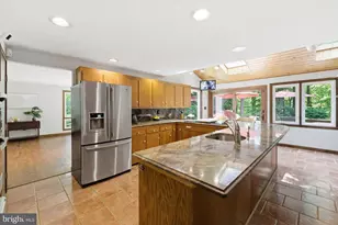 8404 Hollow Tree Ln, Upper Marlboro, MD 20772 - Photo 20