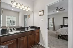 4211 Talmadge Cir, Suitland, MD 20746 - Photo 16