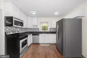 2500 Kayhill Ln, Bowie, MD 20715 - Photo 18