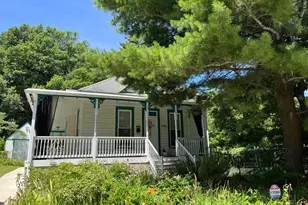 4202 30th St, Mount Rainier, MD 20712 - Photo 2