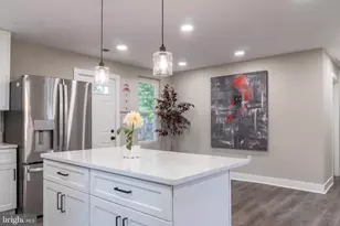 9208 Lanham Severn Rd, Lanham, MD 20706 - Photo 18