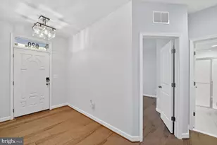 620 Halsey Way, National Harbor, MD 20745 - Photo 2