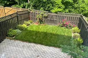 4805 Springmaid Ln, Oxon Hill, MD 20745 - Photo 2