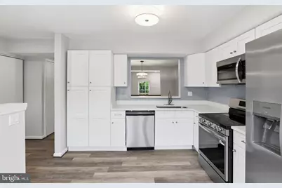 15028 Wheatland Place, Laurel, MD 20707 - Photo 8