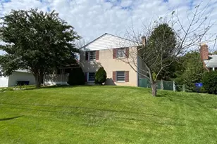 9313 Limestone Pl, College Park, MD 20740 - Photo 2