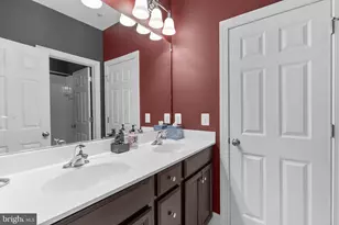 7239 Windsor Ln, Hyattsville, MD 20782 - Photo 38