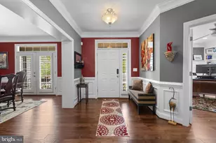 7239 Windsor Ln, Hyattsville, MD 20782 - Photo 6