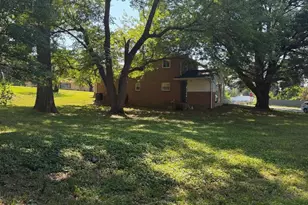 25 Panorama Dr, Oxon Hill, MD 20745 - Photo 32