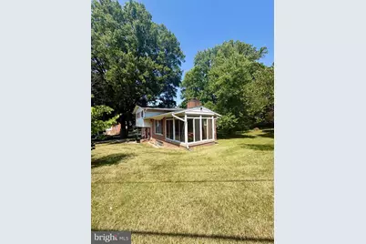 25 Panorama Drive, Oxon Hill, MD 20745 - Photo 2