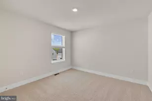 5210 Manor Park Dr, Upper Marlboro, MD 20772 - Photo 38
