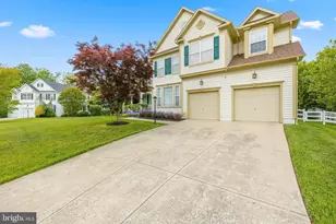 12304 Thomas Prospect Dr, Bowie, MD 20720 - Photo 4