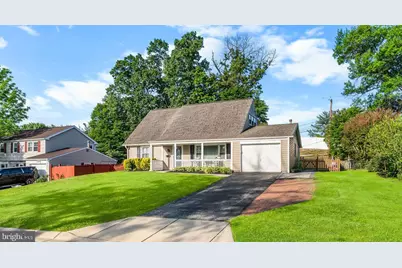 13455 Overbrook Lane, Bowie, MD 20715 - Photo 2