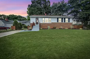 6303 93rd Pl, Lanham, MD 20706 - Photo 2