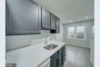 2048 N Anvil Lane, Temple Hills, MD 20748 - Photo 18