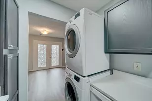 2048 N Anvil Ln, Temple Hills, MD 20748 - Photo 16