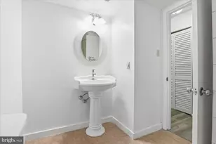 7818 Hanover Pkwy, Greenbelt, MD 20770 - Photo 24