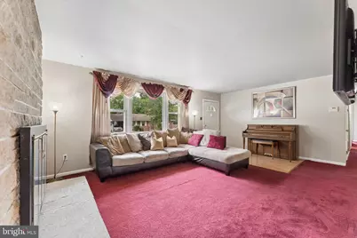 5006 Rayburn Court, Temple Hills, MD 20748 - Photo 6