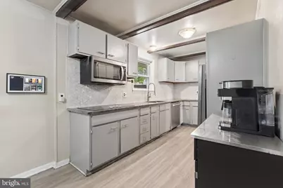 5006 Rayburn Court, Temple Hills, MD 20748 - Photo 12