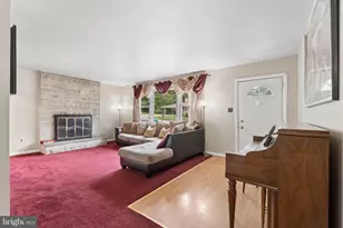 5006 Rayburn Ct, Temple Hills, MD 20748 - Photo 2