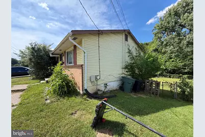 7914 Dellwood Avenue, Lanham, MD 20706 - Photo 2