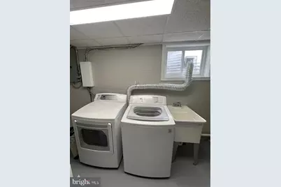 907 E Meadows Court, Oxon Hill, MD 20745 - Photo 12